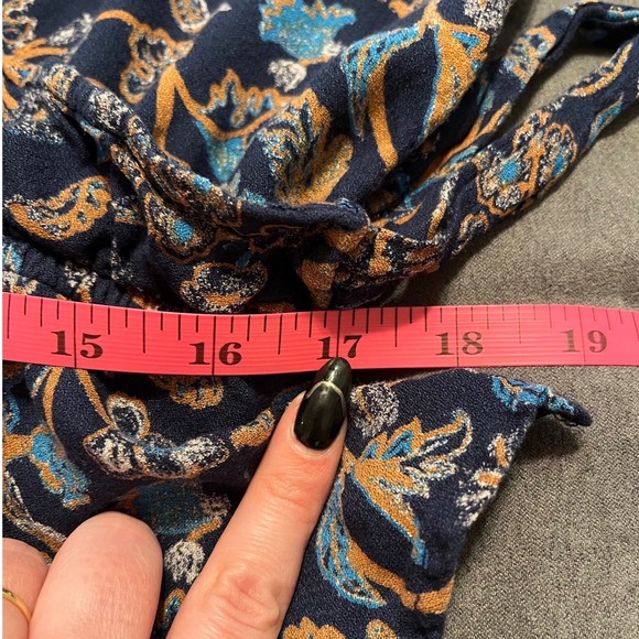 Lucky Brand Boho Navy Paisley Faux Wrap Peplum Blouse Long Sleeve Ruffle Neck XL - Picture 8 of 10